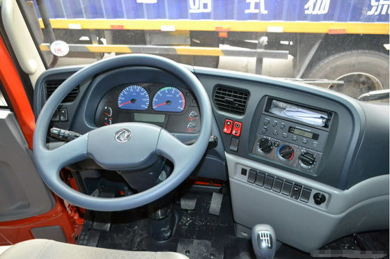 DONGFENG CNG Commercial Euro 5 Truck Zwaar werk 6x4 9.4M