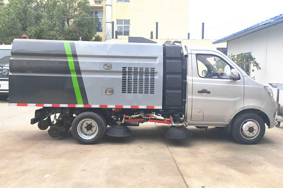 3CBM Gasoline type wegveegtruck